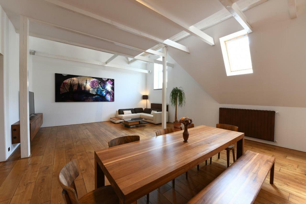 Апартаменты Loft Прага Экстерьер фото